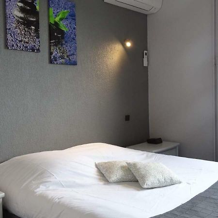 Europa Hotel Roussillon  ภายนอก รูปภาพ